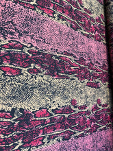 Load image into Gallery viewer, Snake print