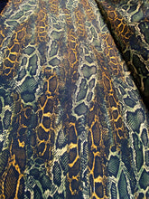 Load image into Gallery viewer, Snake print